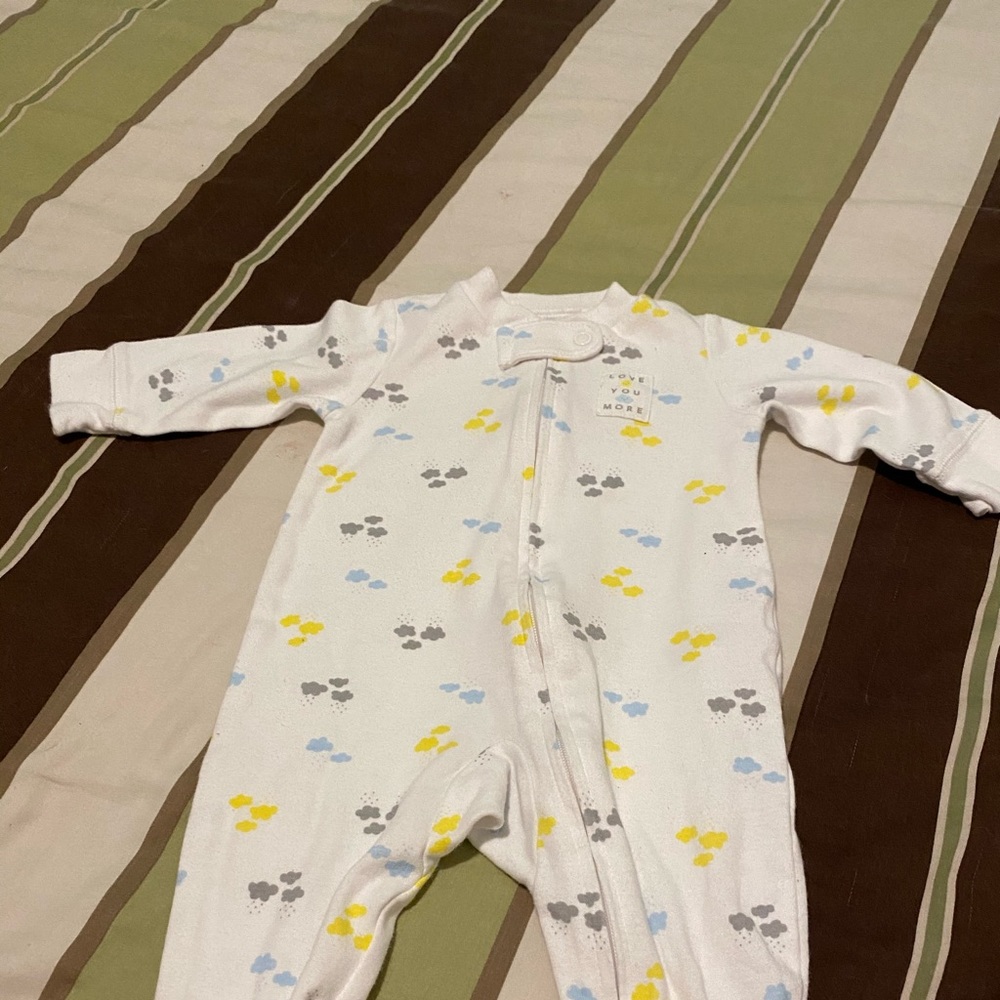 0-3m onesie